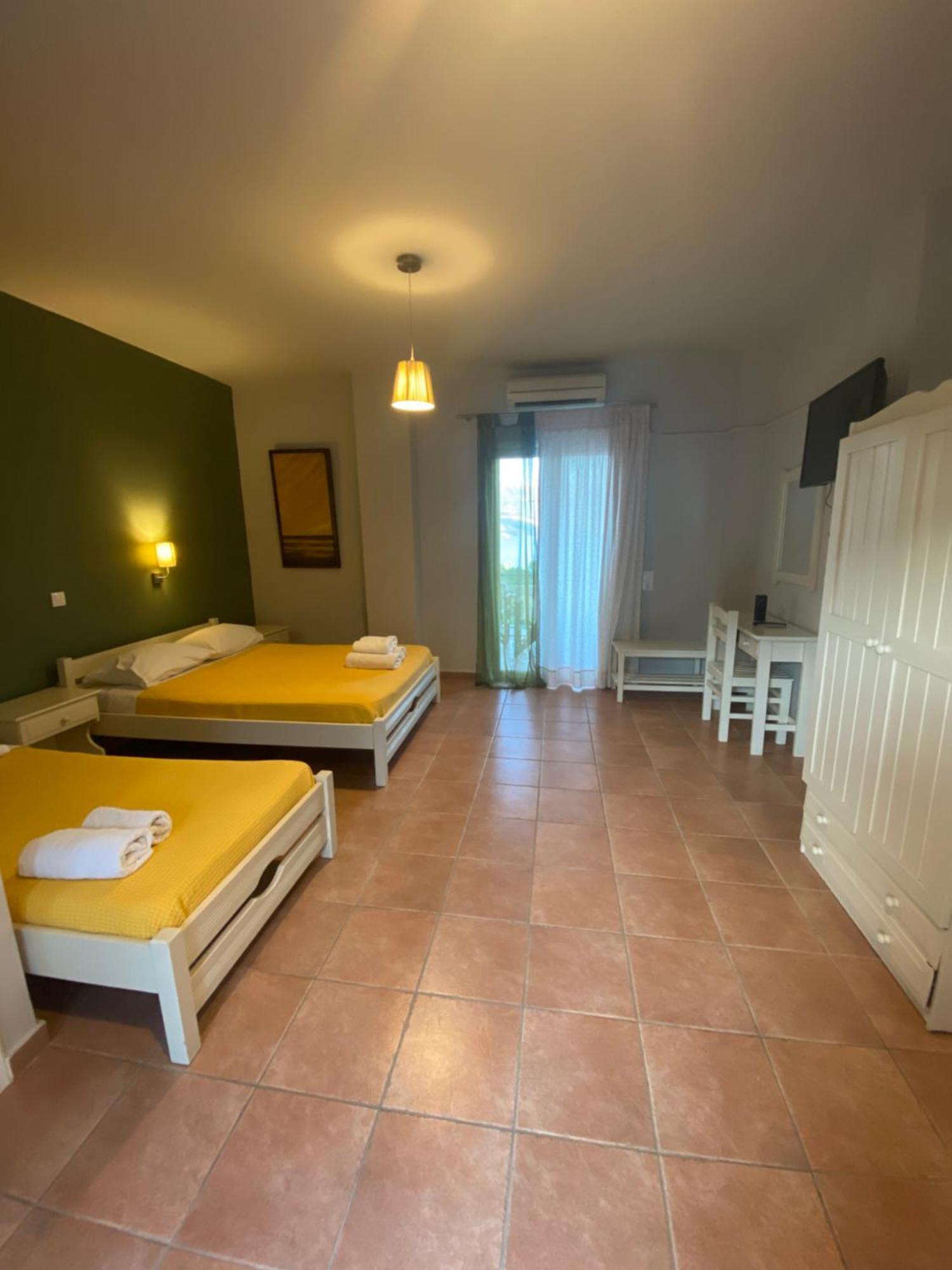 Aparthotel Mirovigli Lépedha Zewnętrze zdjęcie